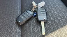 Kia Picanto 1.0 3 5dr Auto [4 seats] Petrol Hatchback